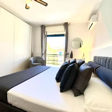 Mottola アパート